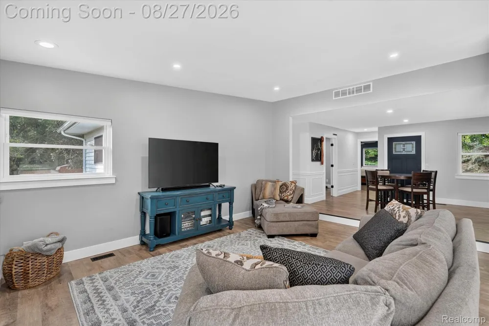 12265 Sharp Road Fenton Charter Township, MI 48451
