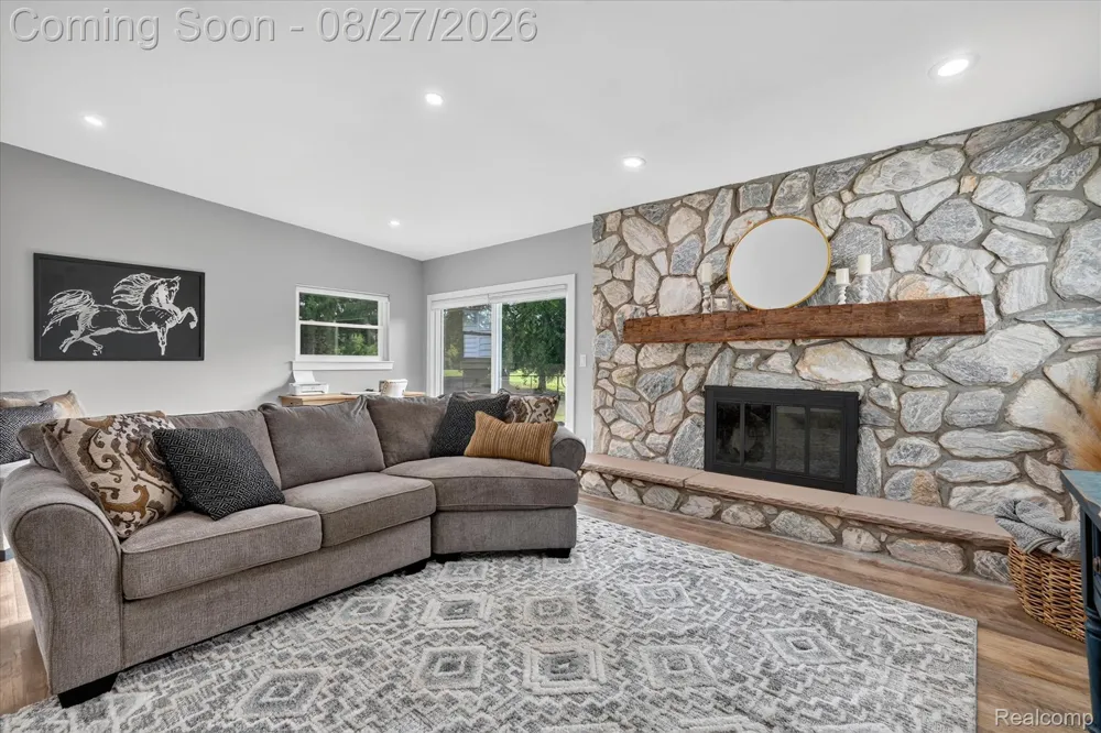 12265 Sharp Road Fenton Charter Township, MI 48451