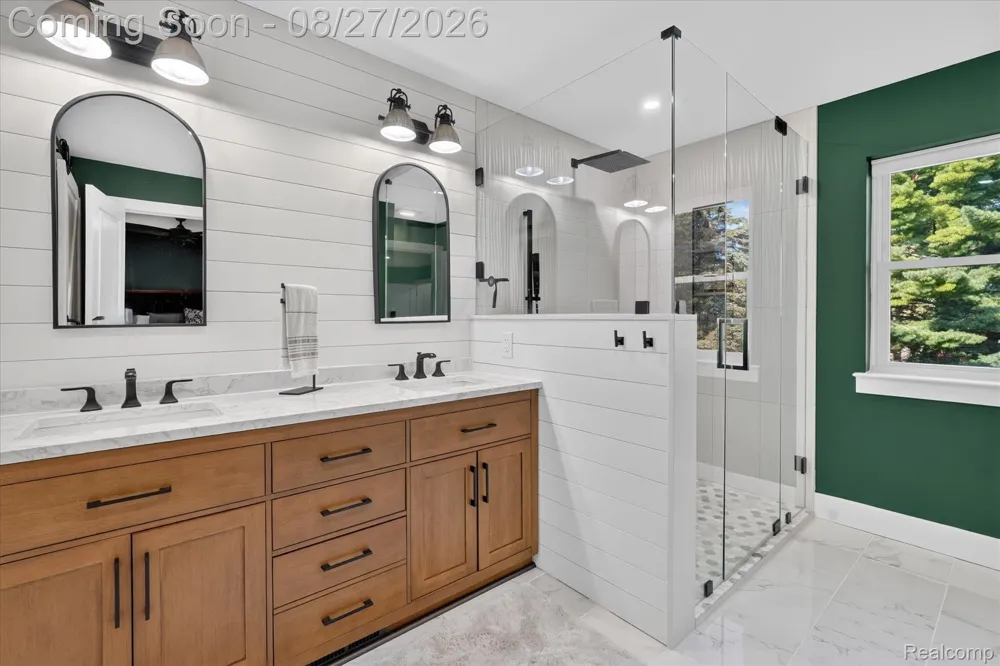 12265 Sharp Road Fenton Charter Township, MI 48451