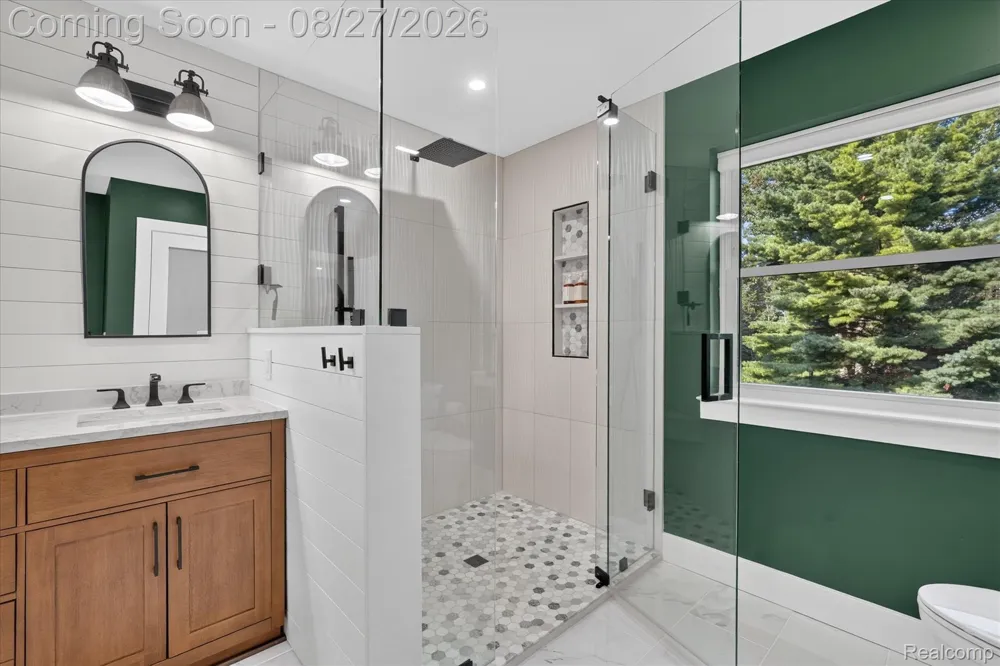 12265 Sharp Road Fenton Charter Township, MI 48451