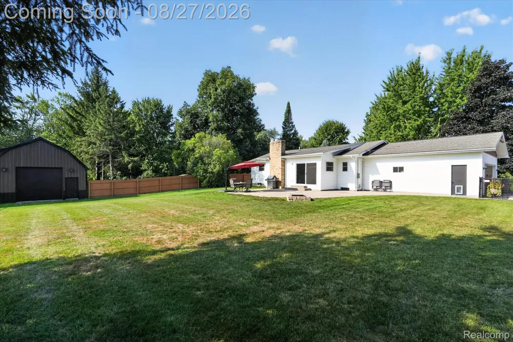 12265 Sharp Road Fenton Charter Township, MI 48451