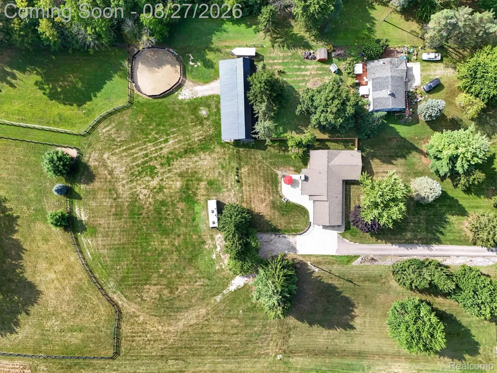 12265 Sharp Road Fenton Charter Township, MI 48451
