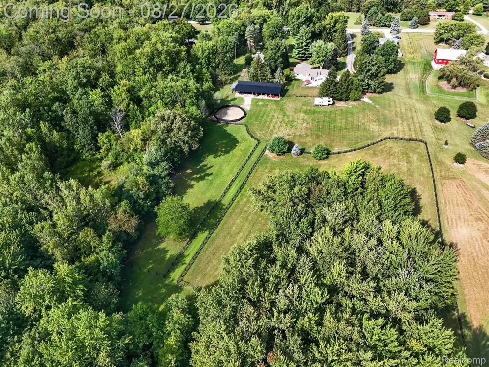 12265 Sharp Road Fenton Charter Township, MI 48451