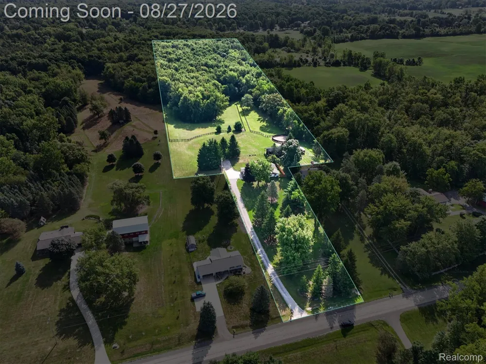 12265 Sharp Road Fenton Charter Township, MI 48451