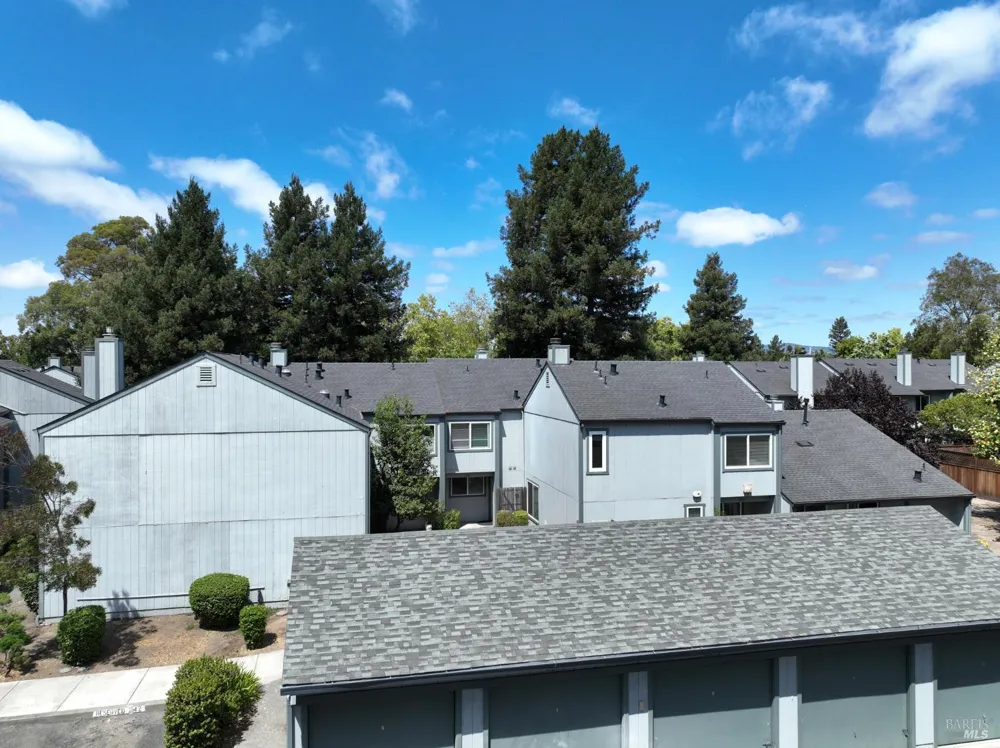 2317 Cross Avenue Santa Rosa, CA 95401