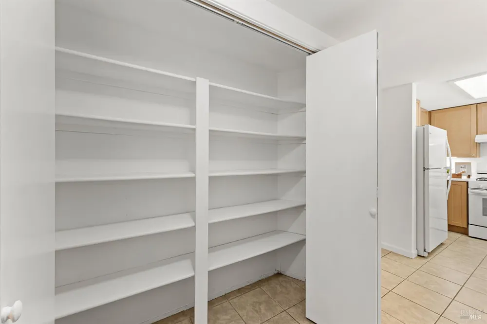 2317 Cross Avenue Santa Rosa, CA 95401