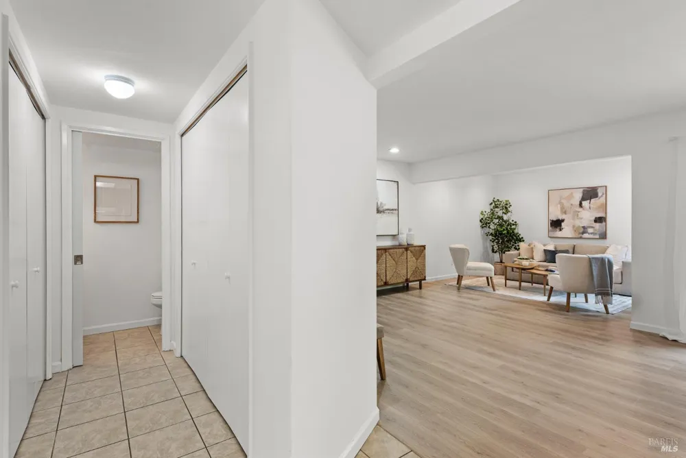 2317 Cross Avenue Santa Rosa, CA 95401