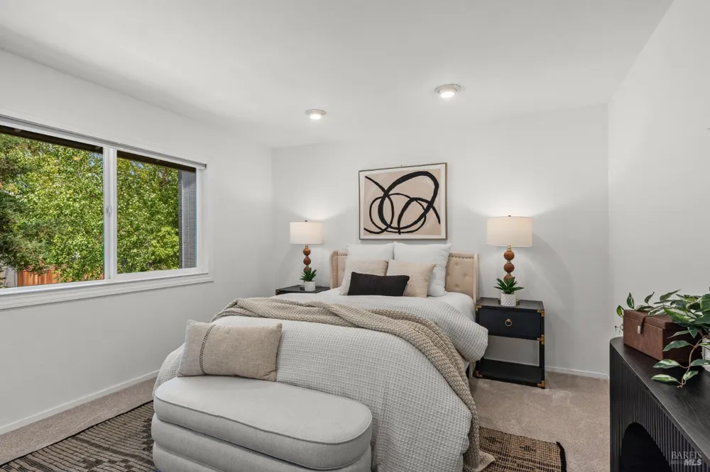 2317 Cross Avenue Santa Rosa, CA 95401