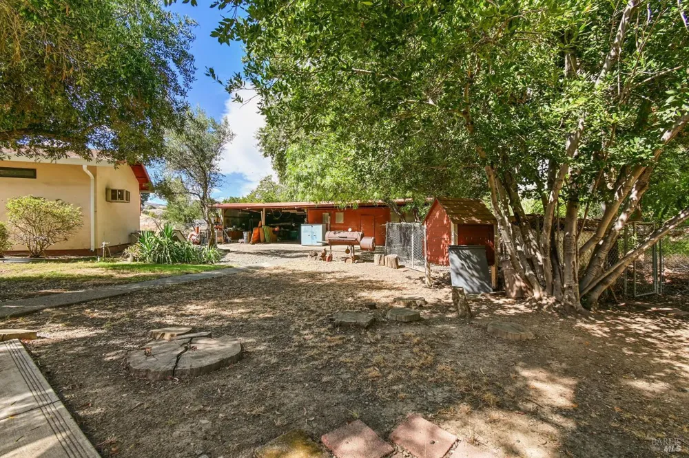 3439 Mix Canyon Road Vacaville, CA 95688