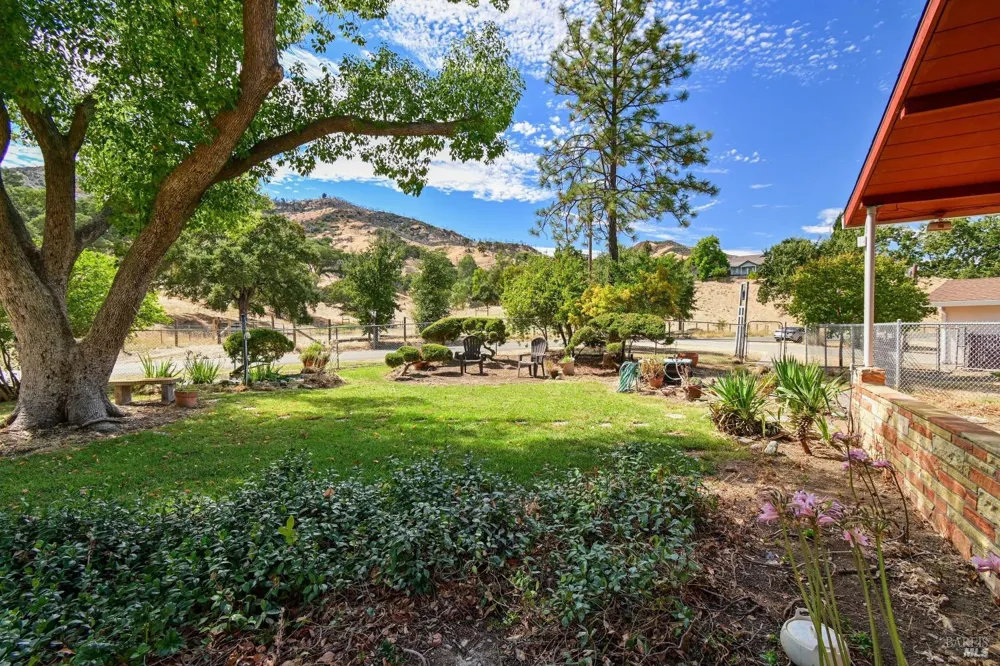 3439 Mix Canyon Road Vacaville, CA 95688
