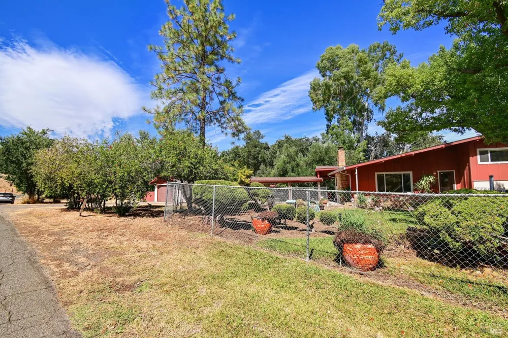3439 Mix Canyon Road Vacaville, CA 95688
