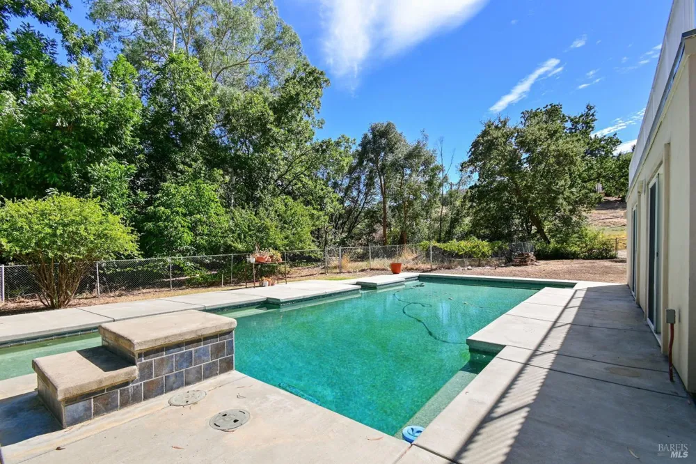 3439 Mix Canyon Road Vacaville, CA 95688