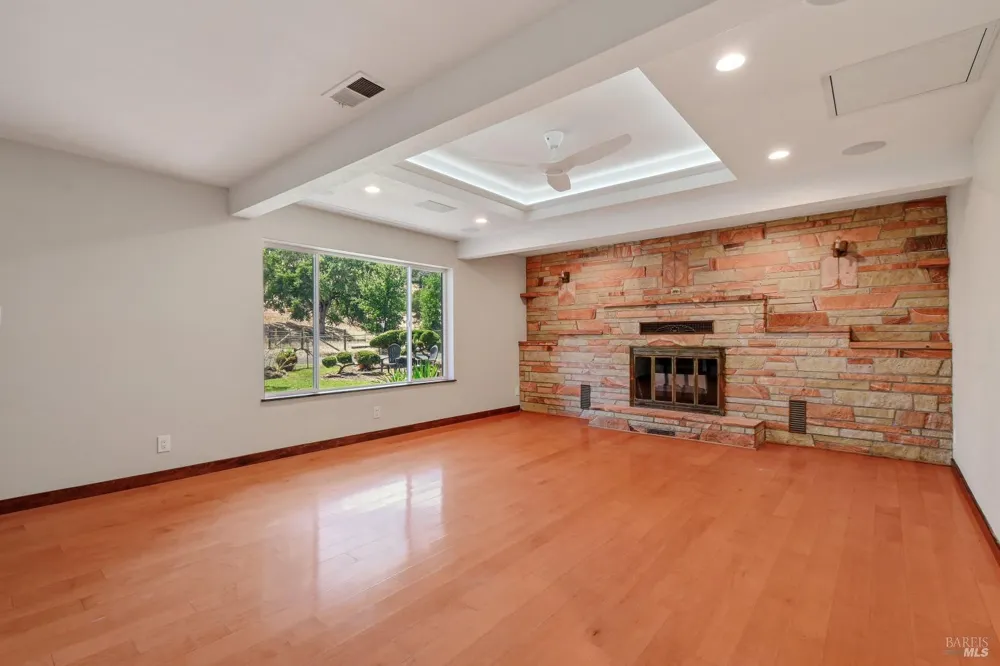 3439 Mix Canyon Road Vacaville, CA 95688