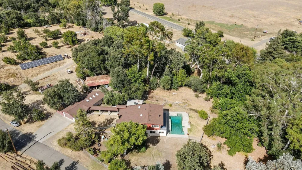 3439 Mix Canyon Road Vacaville, CA 95688
