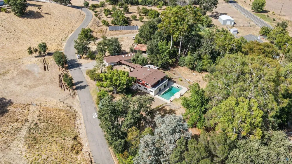 3439 Mix Canyon Road Vacaville, CA 95688