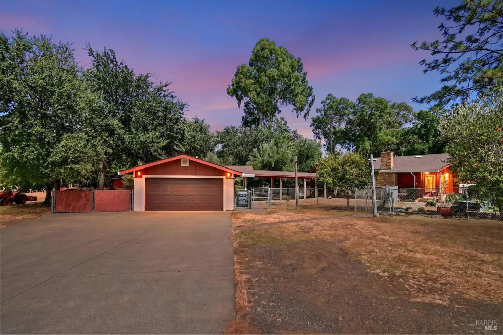 3439 Mix Canyon Road Vacaville, CA 95688