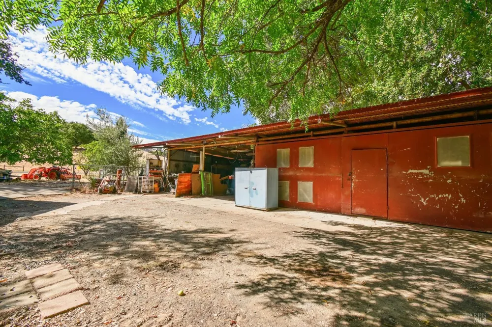 3439 Mix Canyon Road Vacaville, CA 95688