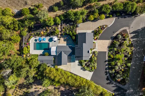 1524 Chablis Road