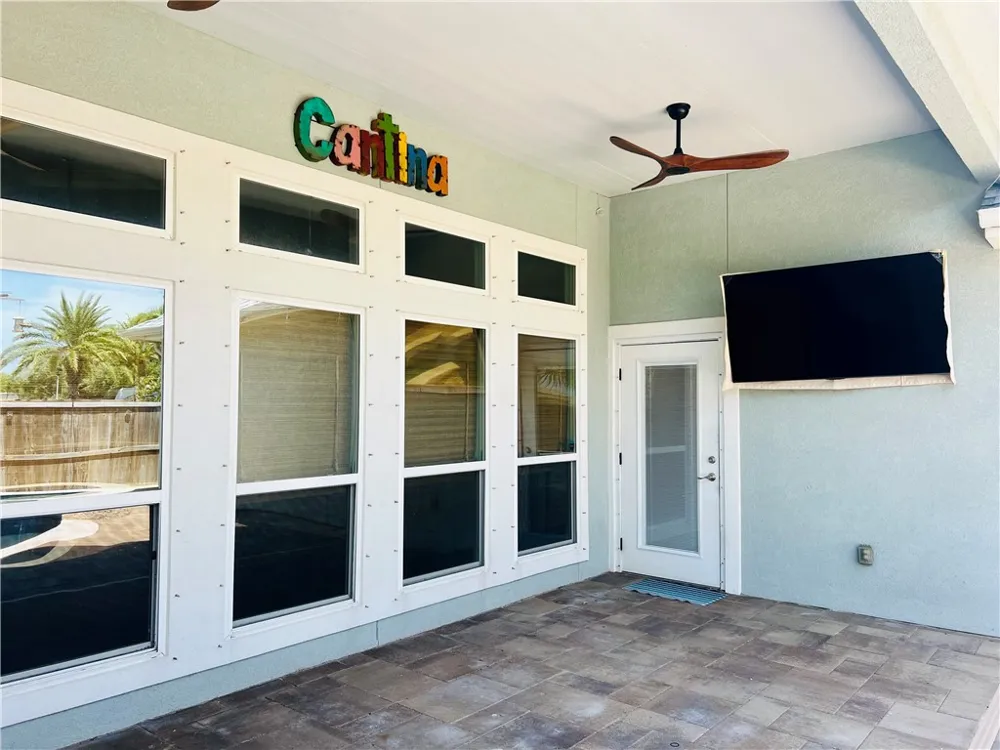 13922 Suntan Avenue Corpus Christi, TX 78418