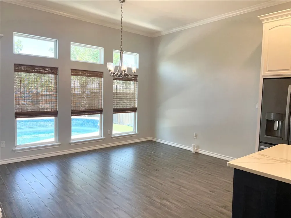 13922 Suntan Avenue Corpus Christi, TX 78418