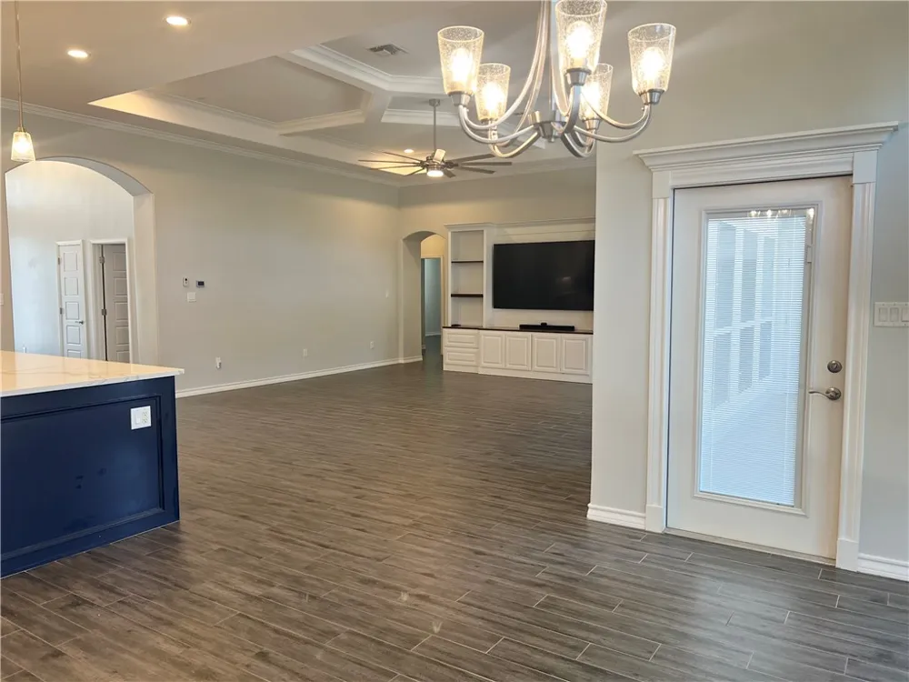 13922 Suntan Avenue Corpus Christi, TX 78418