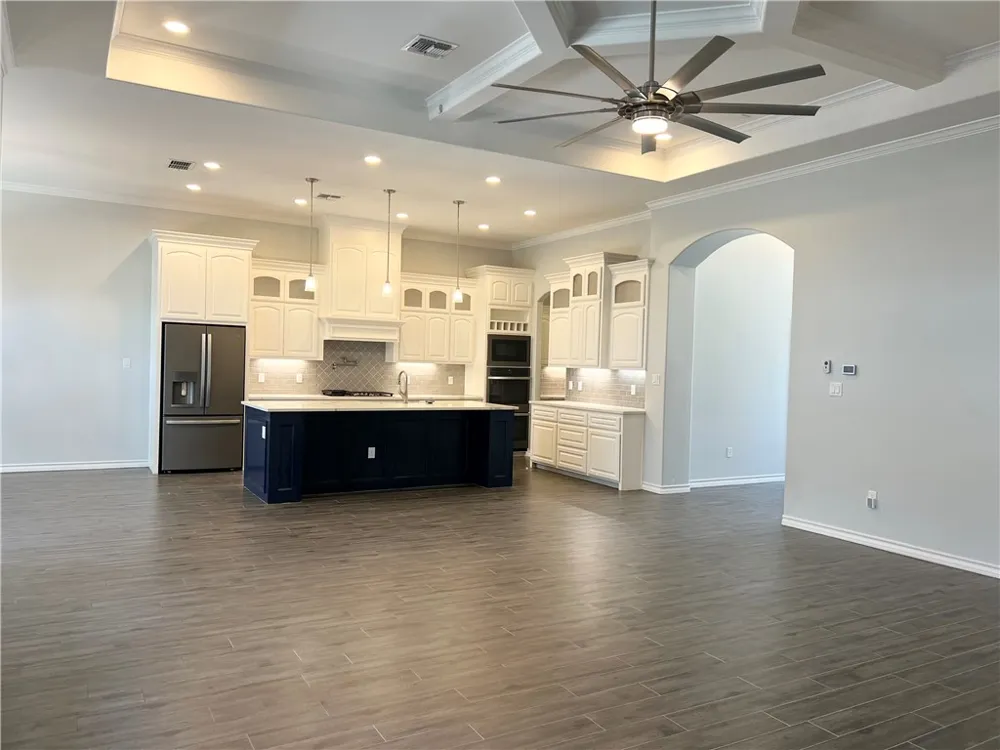 13922 Suntan Avenue Corpus Christi, TX 78418