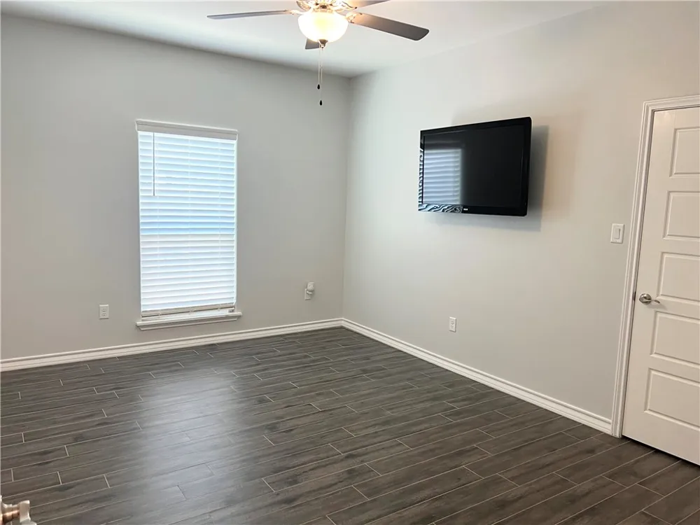 13922 Suntan Avenue Corpus Christi, TX 78418