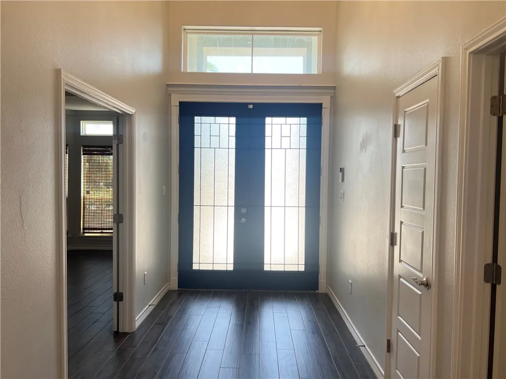 13922 Suntan Avenue Corpus Christi, TX 78418