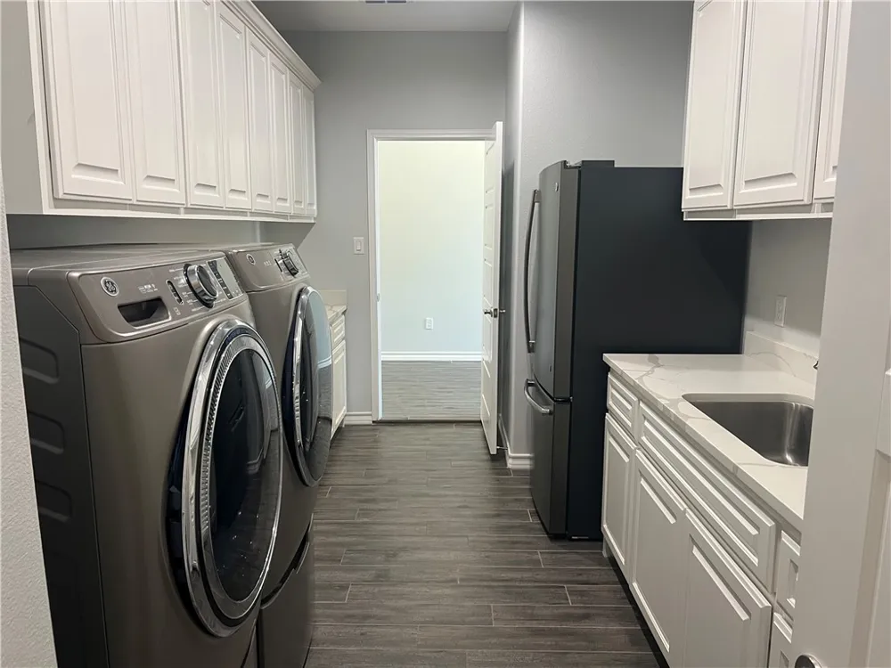 13922 Suntan Avenue Corpus Christi, TX 78418