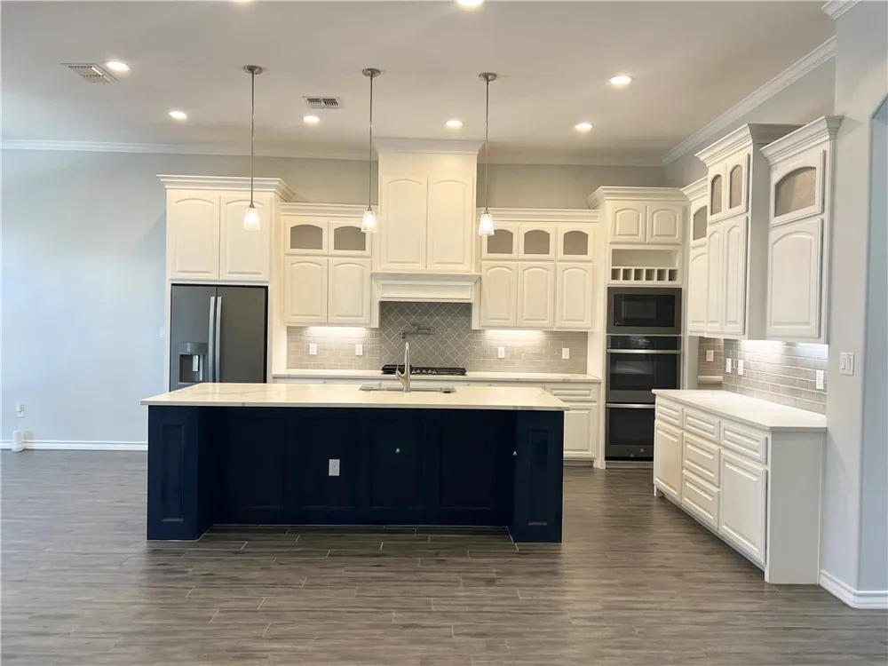 13922 Suntan Avenue Corpus Christi, TX 78418