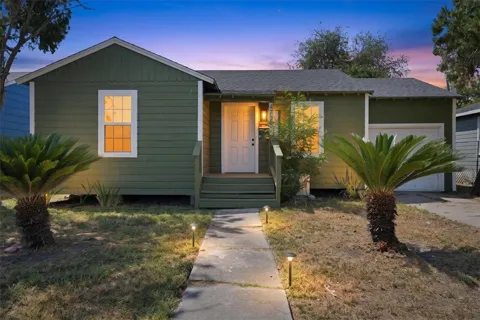 4725 Hamlett Drive