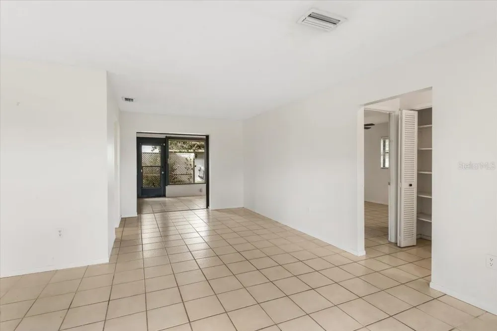 1608 BOB O LINK DRIVE Venice, FL 34293