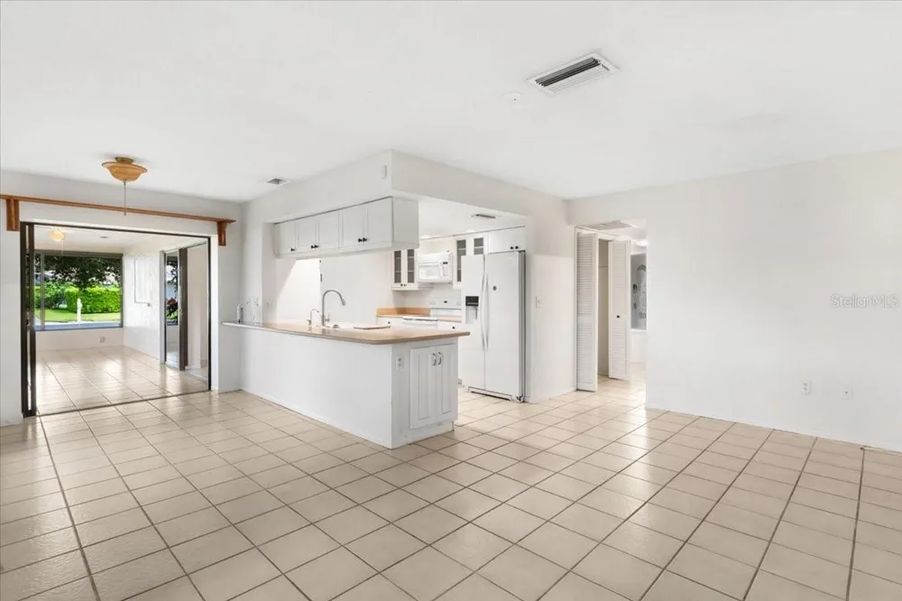 1608 BOB O LINK DRIVE Venice, FL 34293