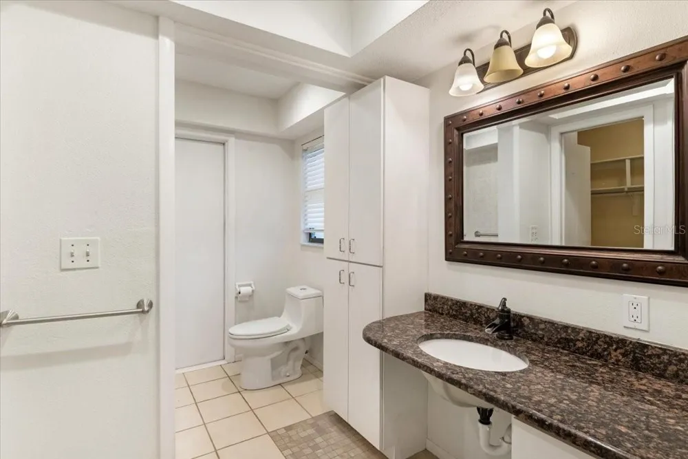 1608 BOB O LINK DRIVE Venice, FL 34293