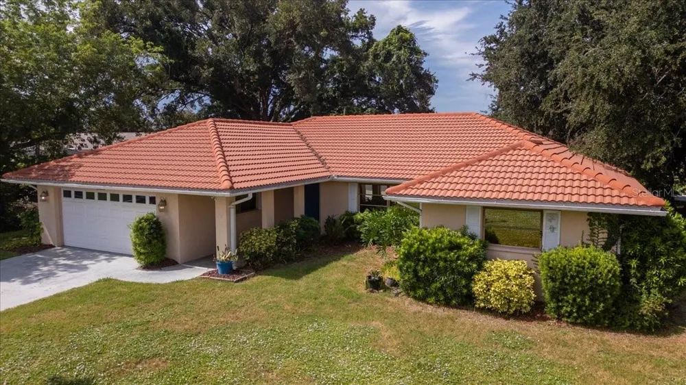 1608 BOB O LINK DRIVE Venice, FL 34293