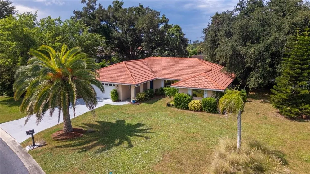 1608 BOB O LINK DRIVE Venice, FL 34293