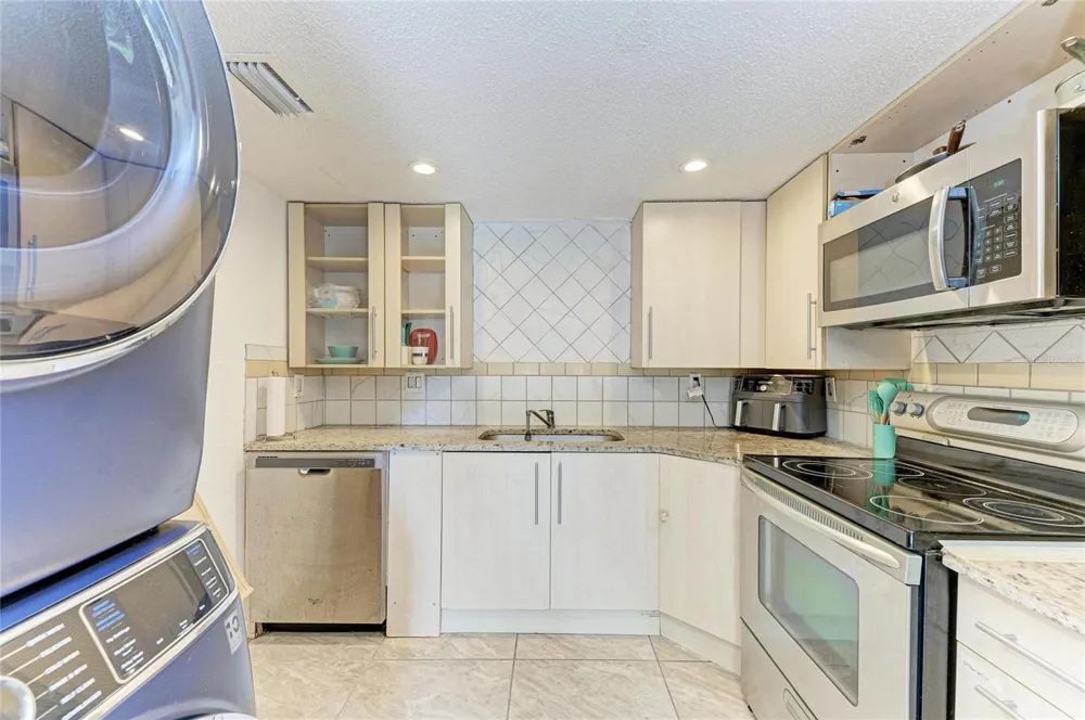 3471 CLARK ROAD #169 Sarasota, FL 34231