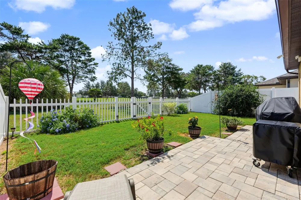 8951 SOUTHERN CHARM CIRCLE Brooksville, FL 34613