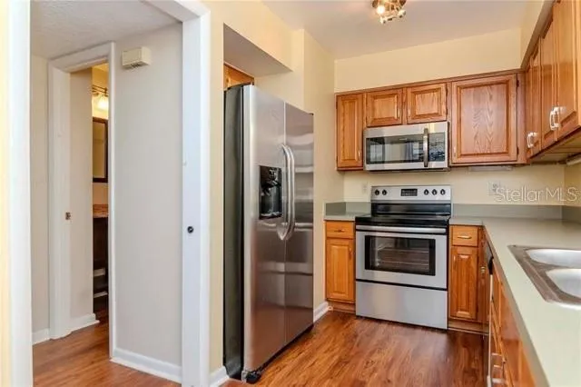 8737 BARDMOOR PLACE #101 Seminole, FL 33777
