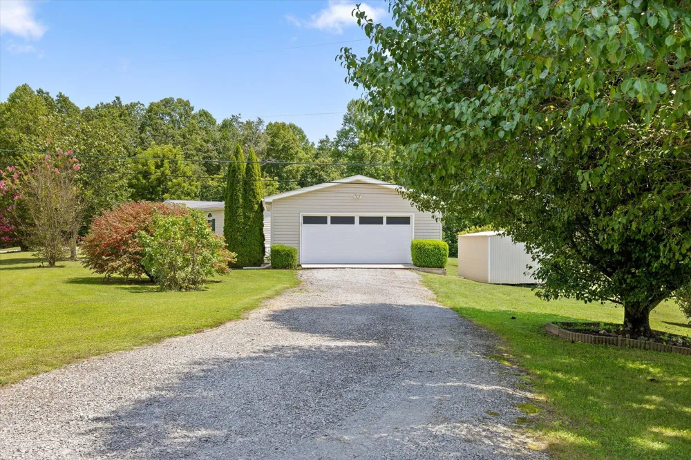 3022 Mowbray Pike Soddy Daisy, TN 37379