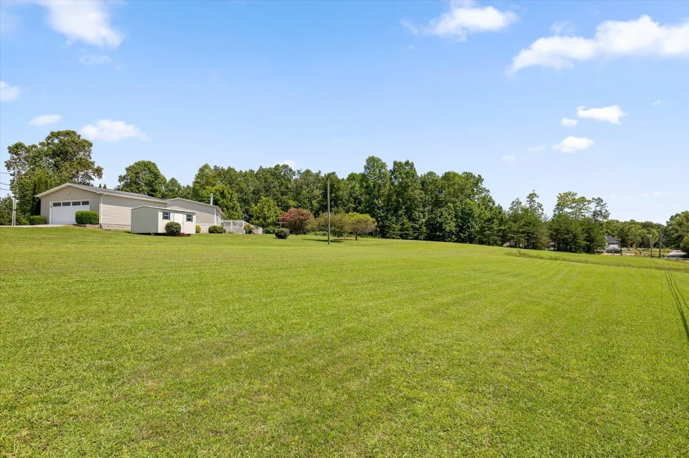 3022 Mowbray Pike Soddy Daisy, TN 37379