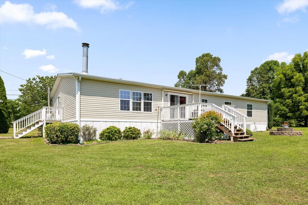 3022 Mowbray Pike Soddy Daisy, TN 37379