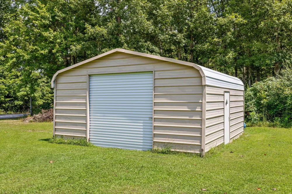 3022 Mowbray Pike Soddy Daisy, TN 37379