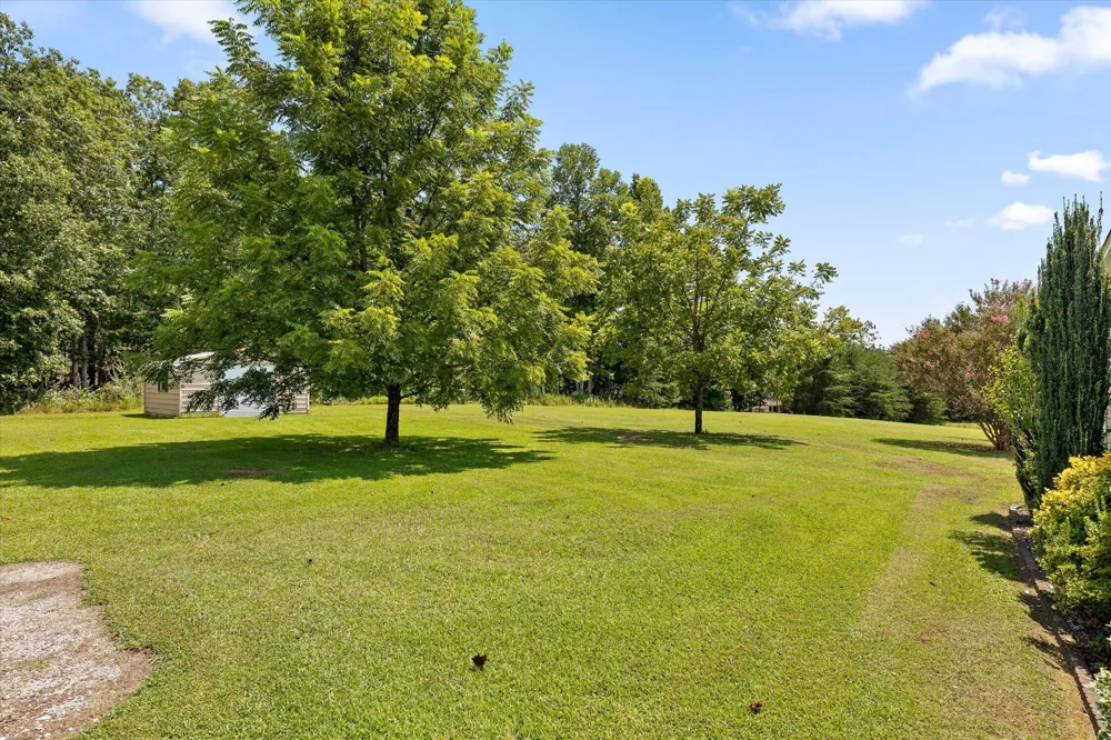 3022 Mowbray Pike Soddy Daisy, TN 37379