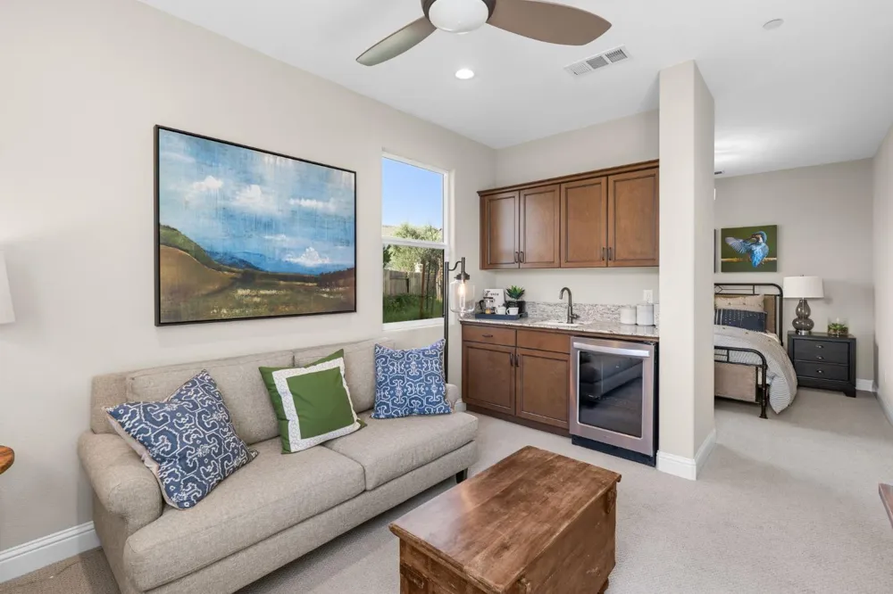 4367 Brent Avenue Fresno, CA 93723