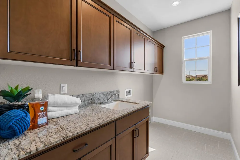 4367 Brent Avenue Fresno, CA 93723