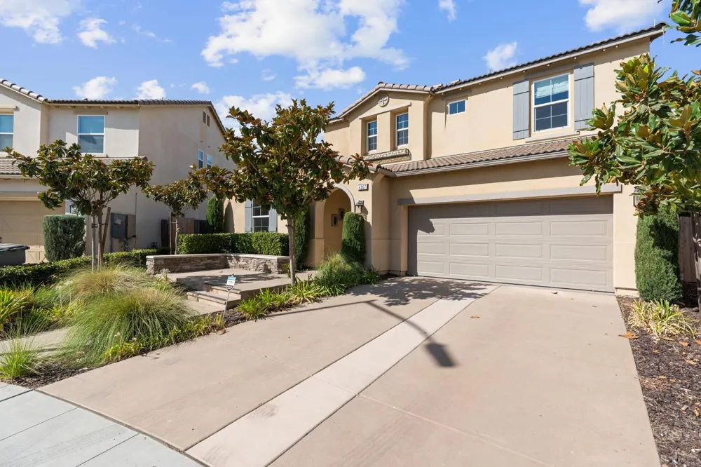 4367 Brent Avenue Fresno, CA 93723