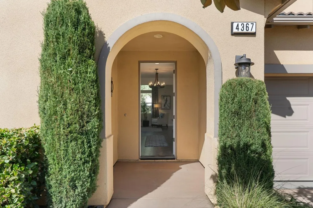 4367 Brent Avenue Fresno, CA 93723