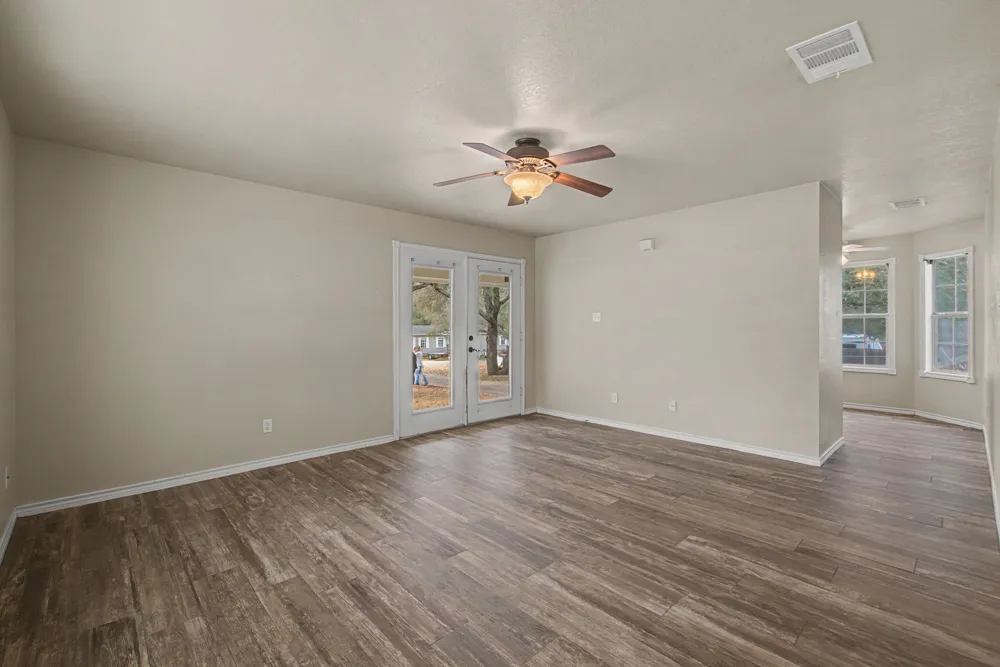 4308 Mountain View Drive Kingsland, TX 78639