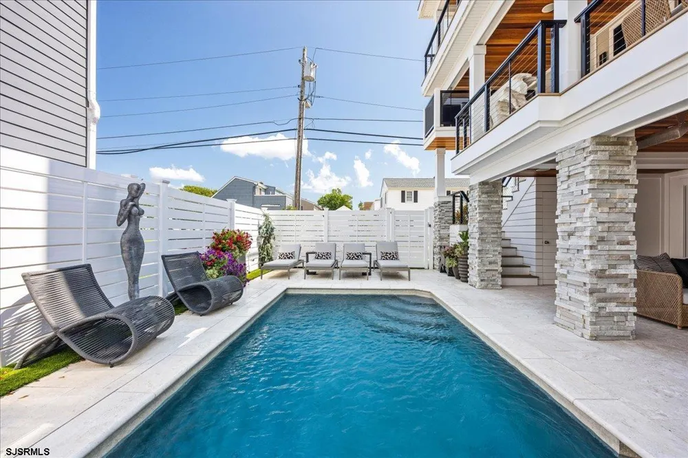 3501 Winchester Ave Longport, NJ 08403